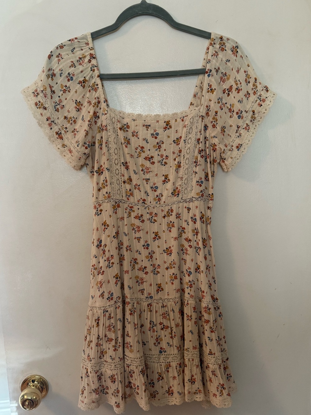 AE Floral Square Neck Lace Trimmed Dress